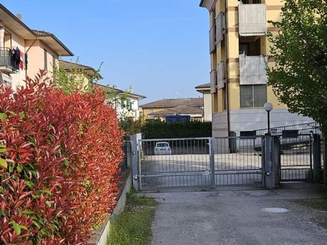 Appartamento in vendita a Castel San Giovanni, Reggio Emilia