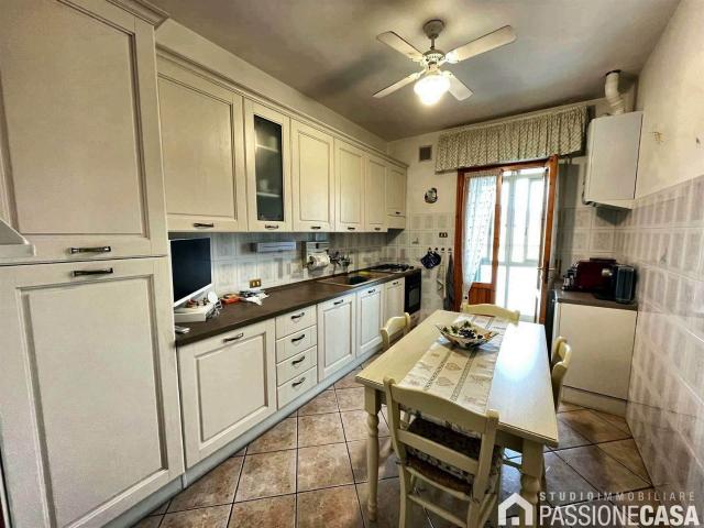 Appartamento in vendita a Prato, Toscana