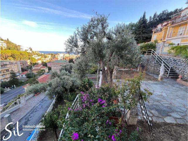 Appartamento in vendita a Moglio, Alassio