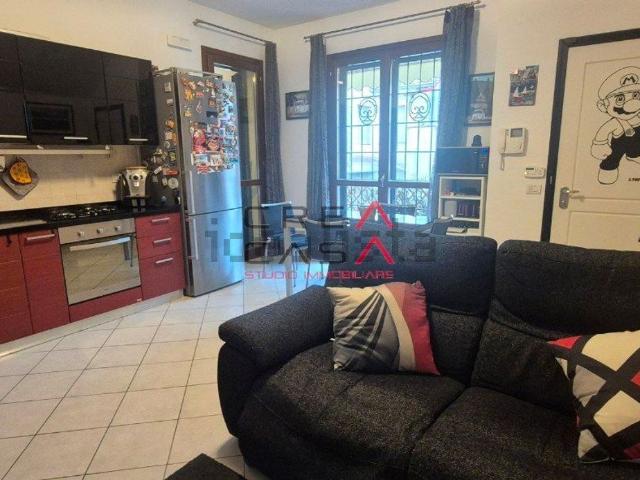 Appartamento in vendita a Prato, Toscana