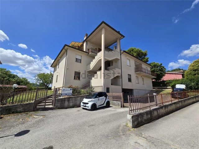 Appartamento in vendita a Castel Ritaldi, Umbria