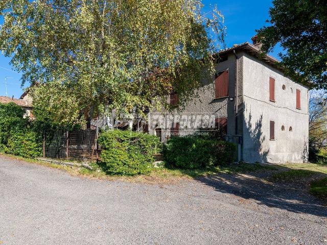 Appartamento in vendita a Castelvecchio, Baiso