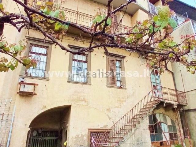 Appartamento in vendita a Clusone, Lombardia
