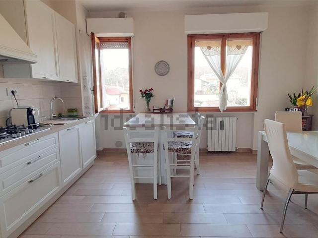Appartamento in vendita a Chiesina Uzzanese, Toscana