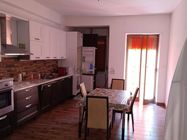 Appartamento in vendita a Calabria, Reggio Calabria