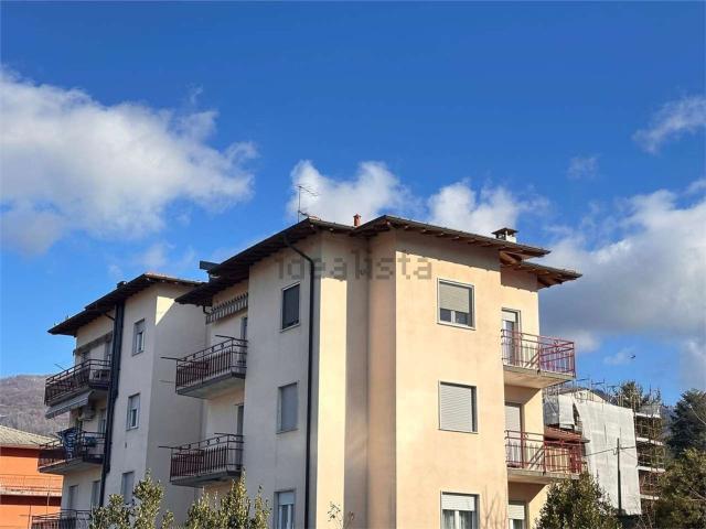 Appartamento in vendita a Comunità Montana Valli del Verbano, Gavirate