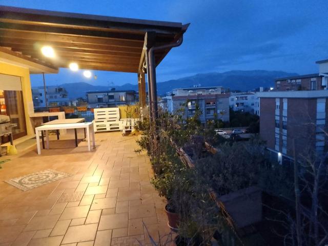 Appartamento in vendita a Piccarello, Latina