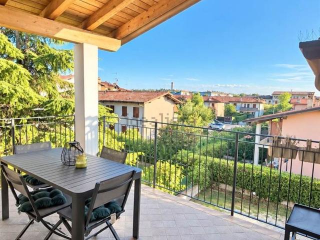 Appartamento in vendita a San Martino della Battaglia, Desenzano del Garda