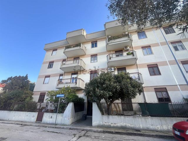 Appartamento in vendita a Valenzano San Lorenzo, Puglia