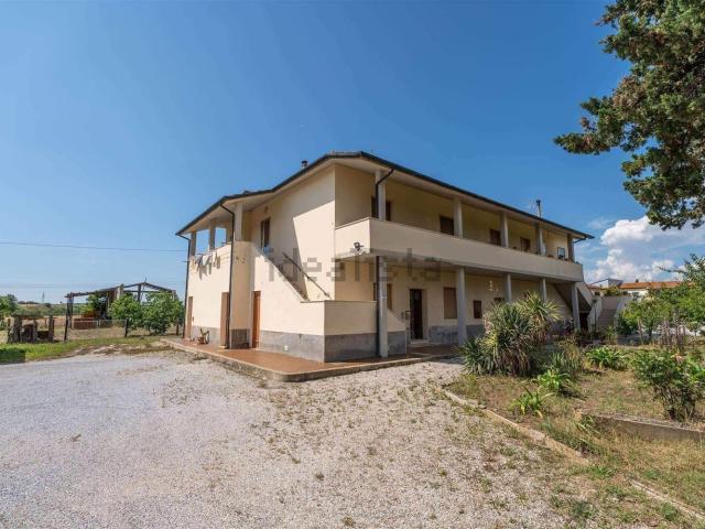 Appartamento in vendita a Campiglia Marittima, Toscana
