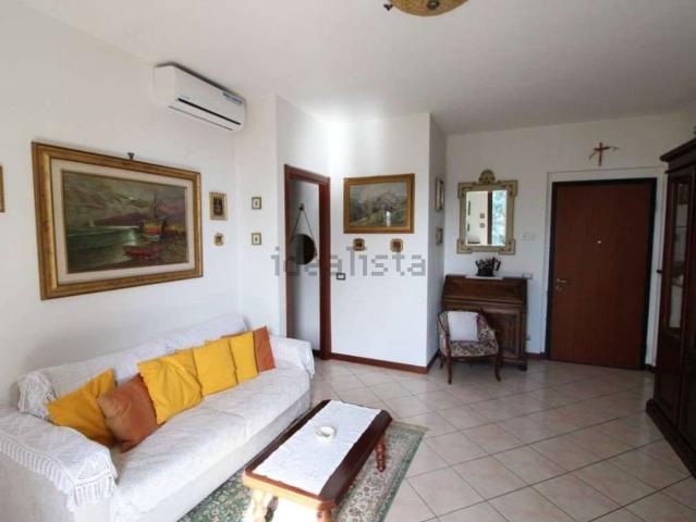 Appartamento in vendita a Gropparello, Reggio Emilia