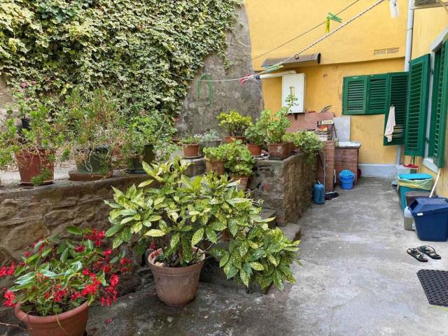 Appartamento in vendita a Montenero basso, Livorno