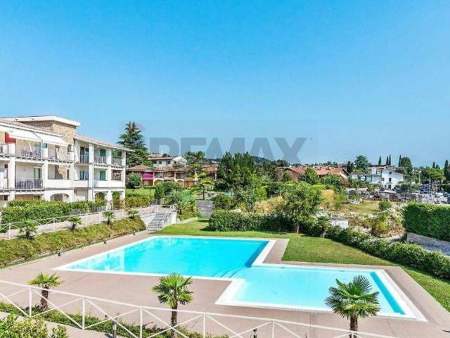 Appartamento in vendita a Padenghe Sul Garda, Lombardia