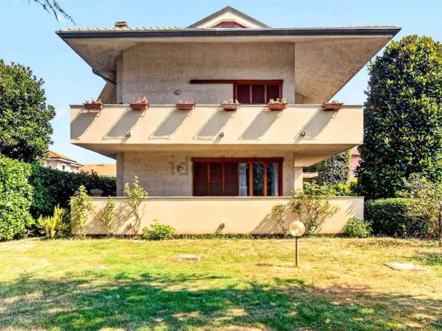 Appartamento in vendita a Robbiano, Giussano