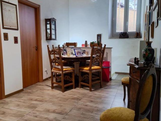 Appartamento in vendita a Fabbrica, Carrara