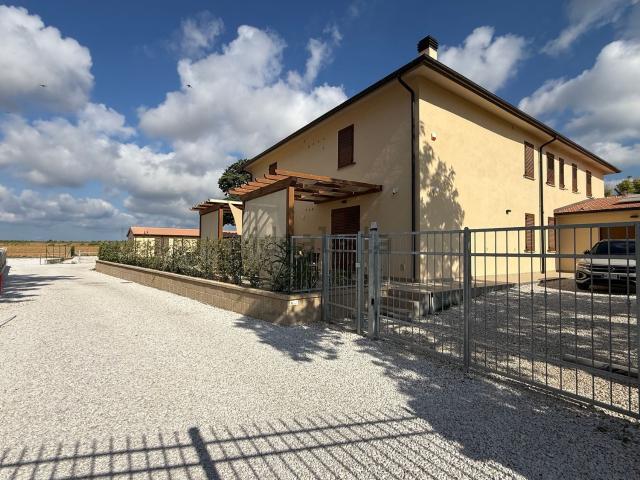 Appartamento in vendita a Venturina Terme, Campiglia Marittima