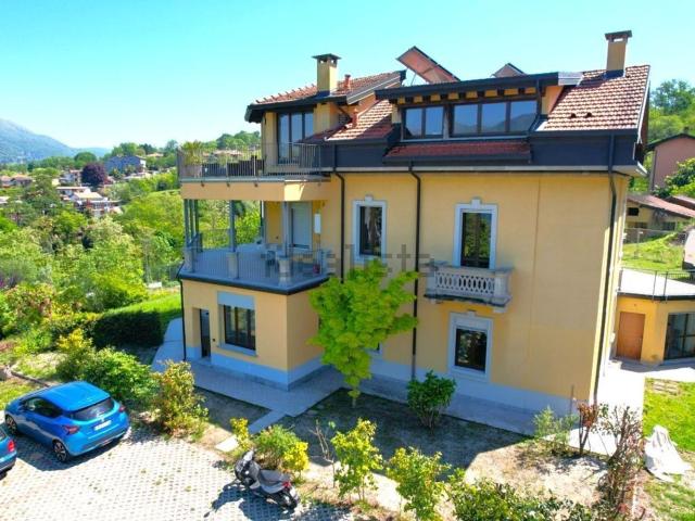 Appartamento in vendita a Comunità Montana Valli del Verbano, Luino