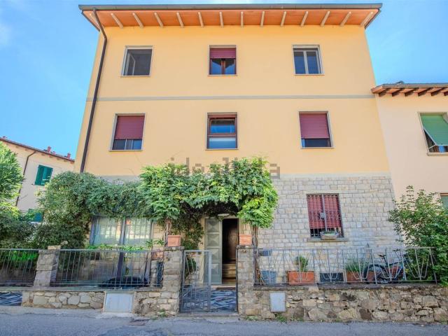 Appartamento in vendita a Caldine, Fiesole