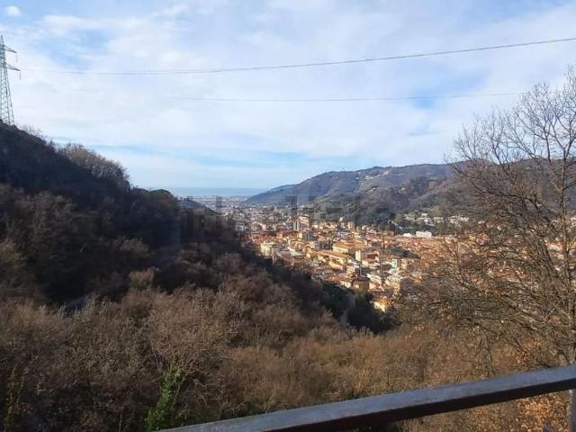 Appartamento in vendita a Codena, Carrara