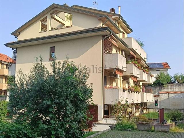 Appartamento in vendita a Cologno Monzese, Milano