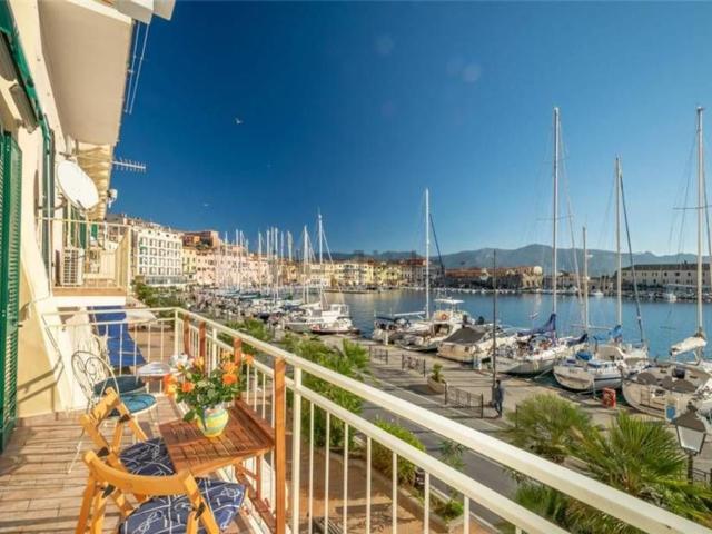Appartamento in vendita a Portoferraio, Toscana