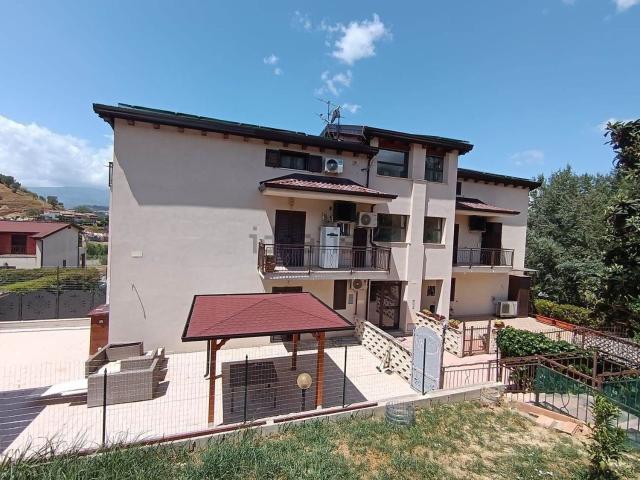 Appartamento in vendita a Calabria, Cosenza