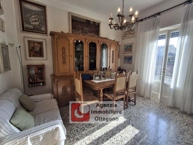 Appartamento in vendita a Viareggio, Toscana
