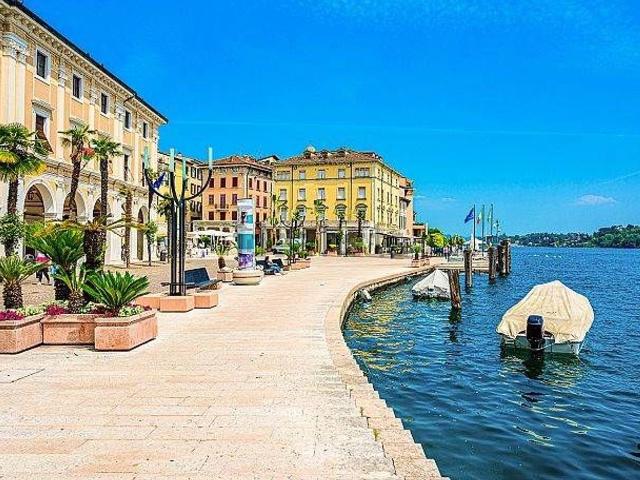 Appartamento in vendita a Comunità Montana Parco Alto Garda bresciano, Salò