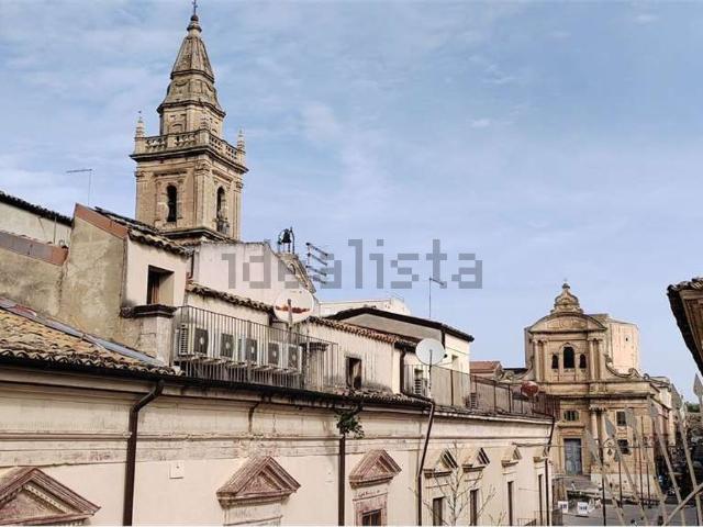 Attico in vendita a Cappuccini, Ragusa