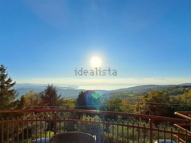Appartamento in vendita a Passignano Sul Trasimeno, Umbria