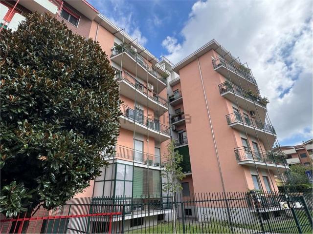 Appartamento in vendita a Stella, Saronno