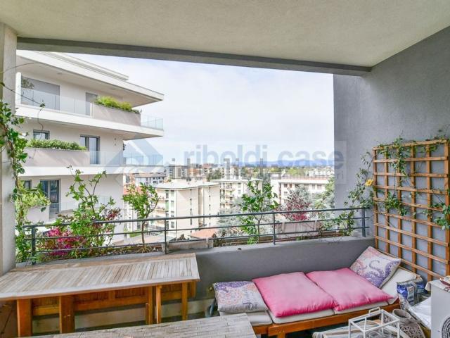 Appartamento in vendita a Sant'Albino, Monza