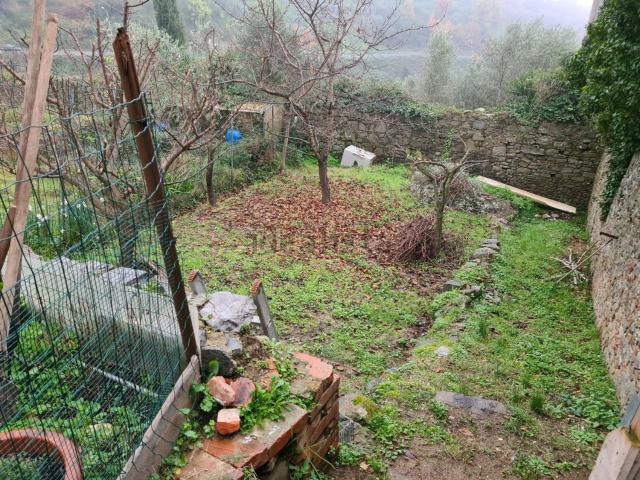 Appartamento in vendita a Uzzano, Toscana