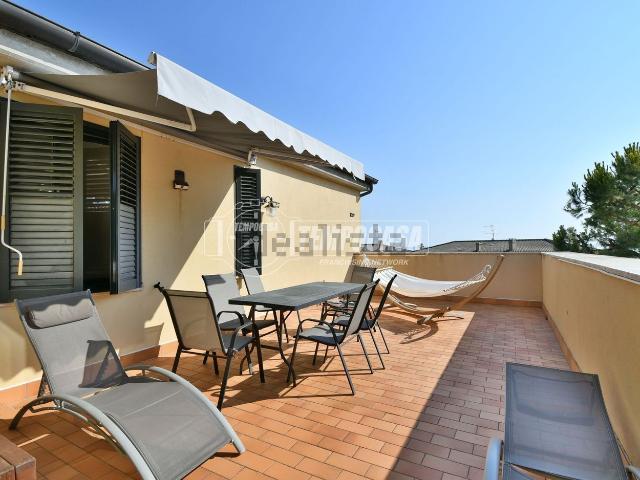 Attico in vendita a Marche, Fermo