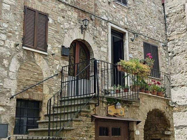 Appartamento in vendita a San Martino, Montecchio