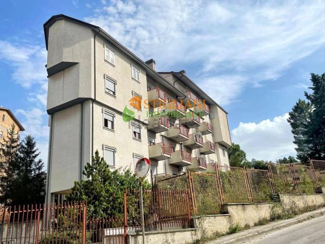 Appartamento in vendita a Campobasso, Molise