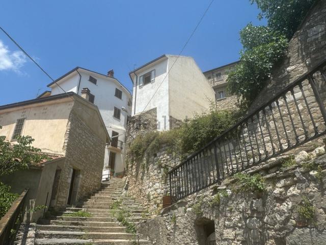 Appartamento in vendita a Civitaluparella, Abruzzo