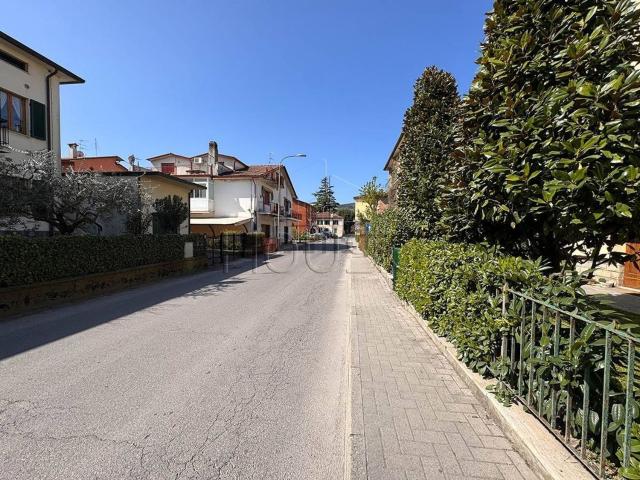 Appartamento in vendita a San Leo Bastia, Umbria