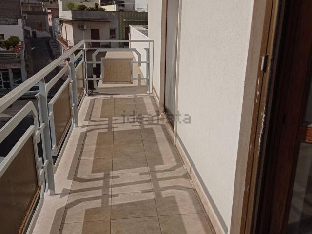 Appartamento in vendita a Crispiano, Taranto