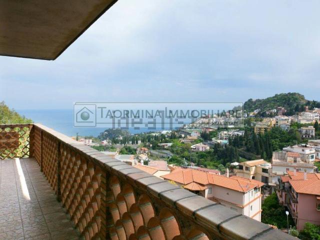 Appartamento in vendita a Taormina, Sicilia
