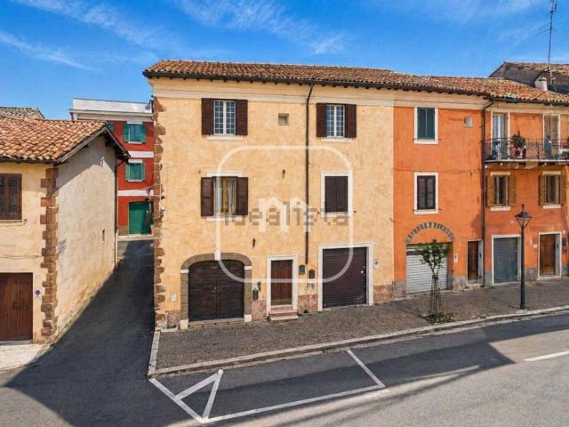 Appartamento in vendita a Borgo San Martino, Roma Capitale