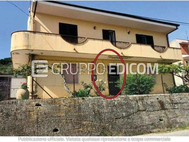 Appartamento in vendita a Bombaconi, Grotteria