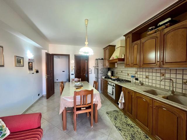 Appartamento in vendita a Santo Stefano Di Camastra, Sicilia