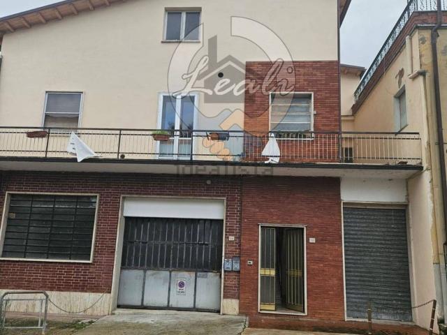 Appartamento in vendita a Marche, Macerata
