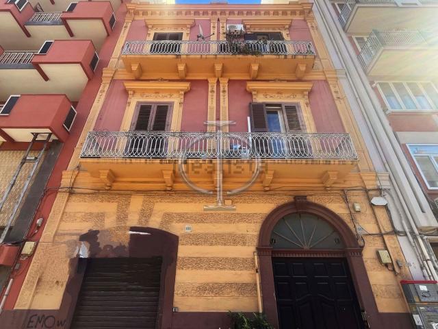 Appartamento in vendita a Municipio 2, Puglia
