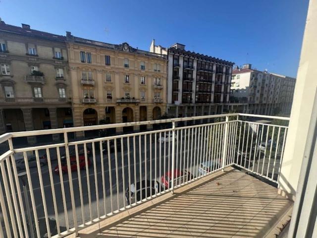 Appartamento in vendita a Cuneo Centro, Piemonte