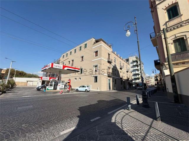 Appartamento in vendita a Portici, Napoli