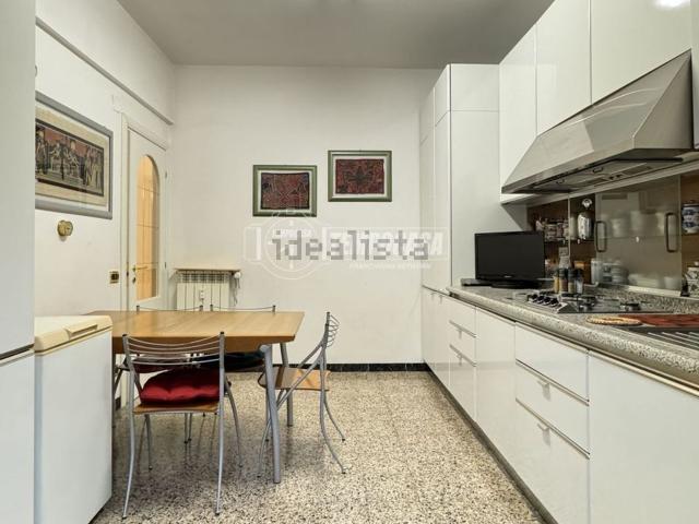Appartamento in vendita a Centro Ovest, Serra Riccò