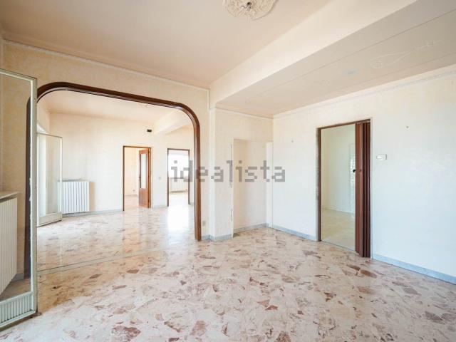 Appartamento in vendita a Puglia, Bari