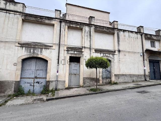 Appartamento in vendita a Militello In Val Di Catania, Sicilia